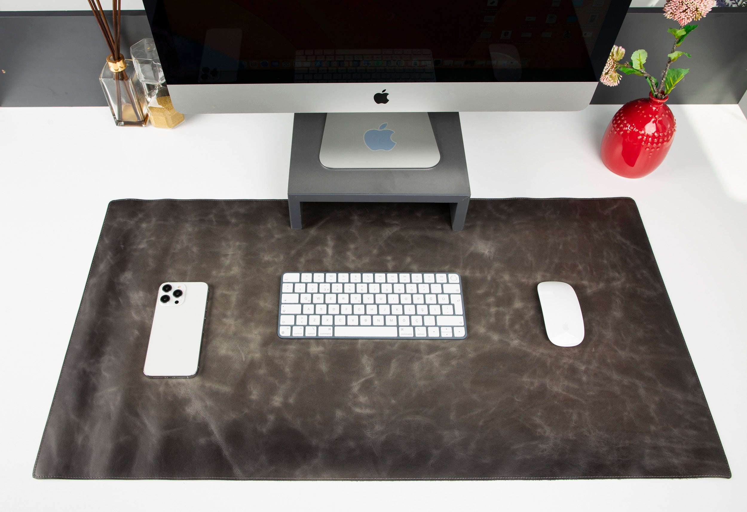Natural Leather Desk Mat (91 cm x 48 cm)