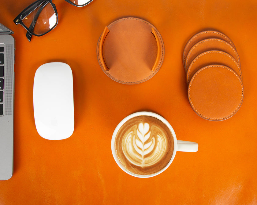 Solces Cup Leather Coaster Set