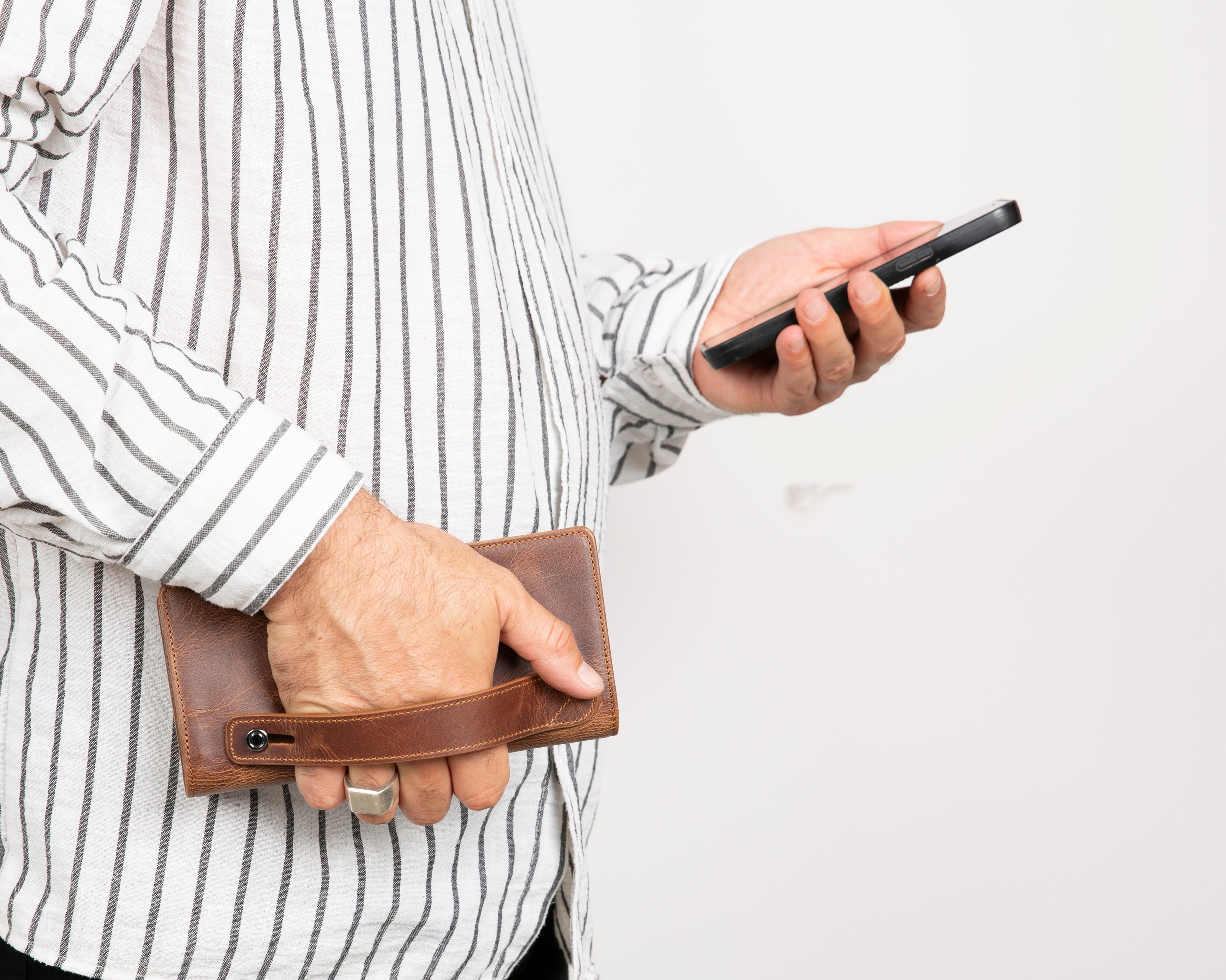 Liore Leather Women's Wallet