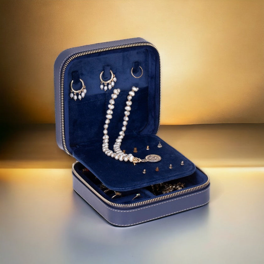 Kate Leather Jewelry Box, Medium