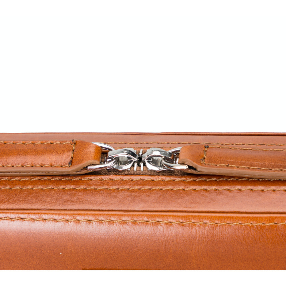 Epsilon Leather Travel Cable Organizer