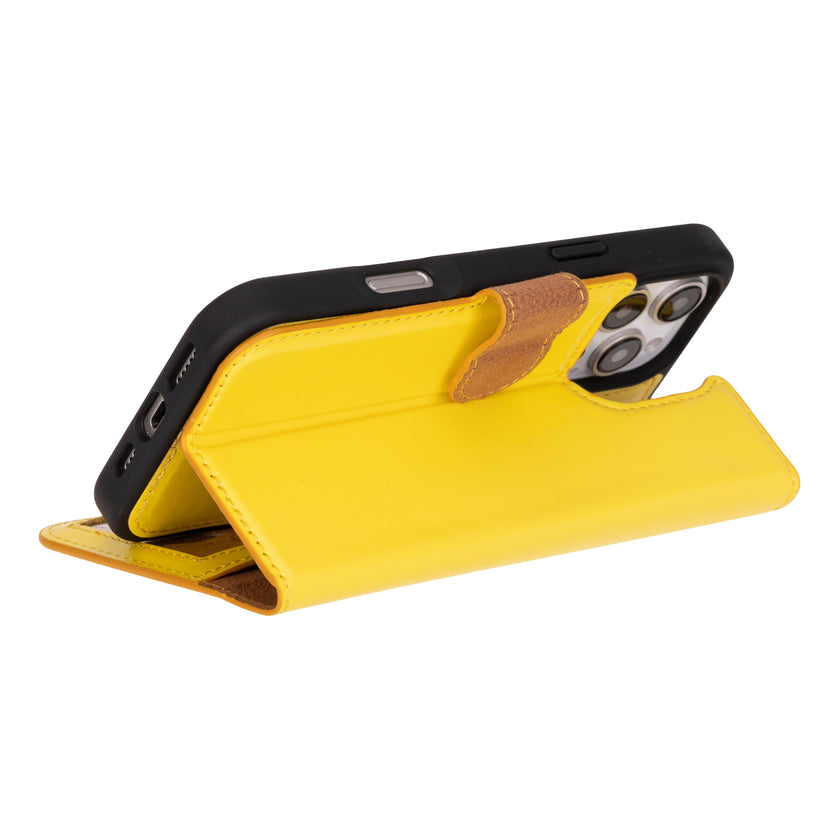 iPhone 16 Pro Detachable Leather Wallet Case