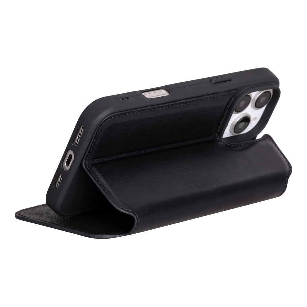 Clara iPhone 16 Pro Max Leather Case