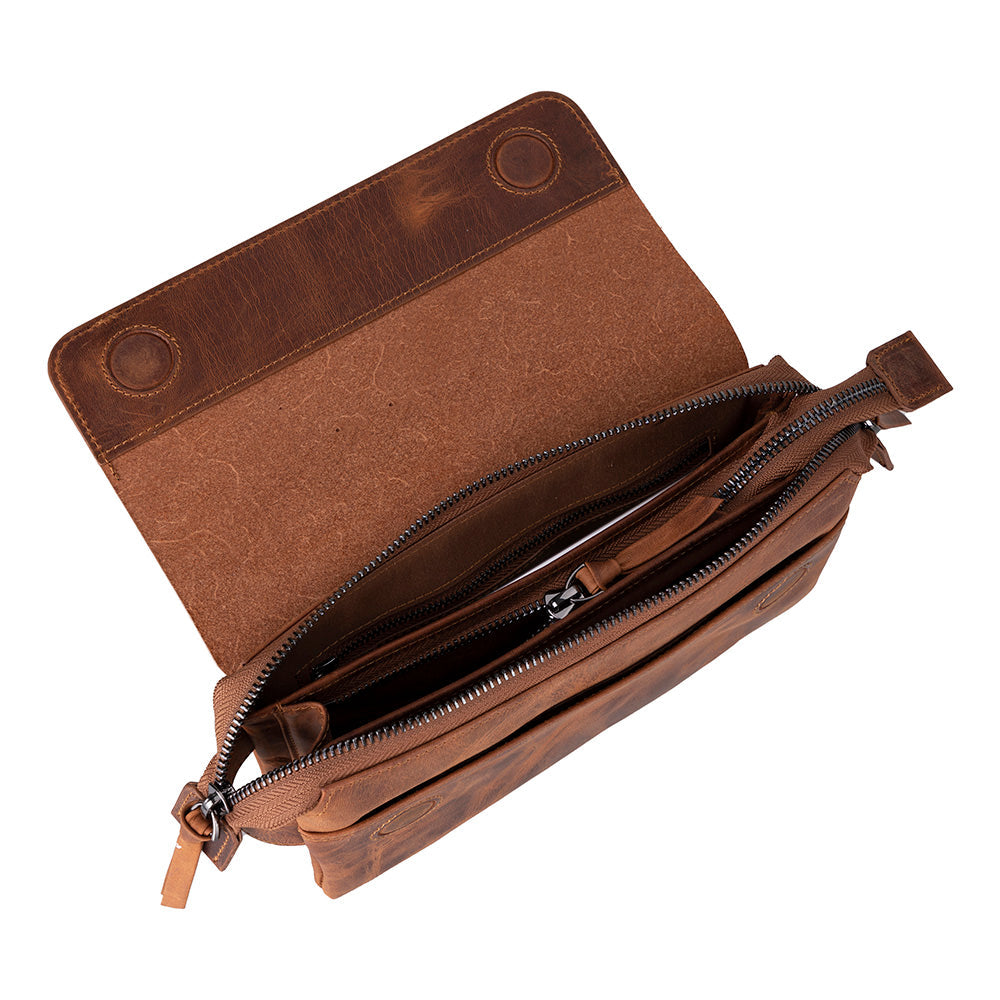 Nobilis Leather Clutch Bag