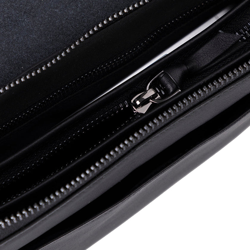 Nobilis Leather Clutch Bag