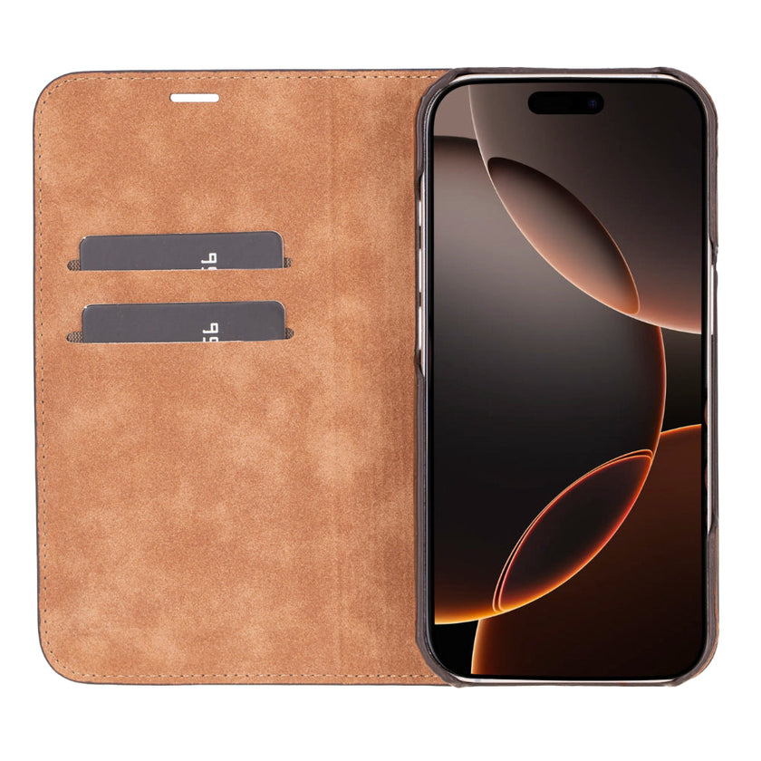Luca iPhone 16 Pro Leather Case