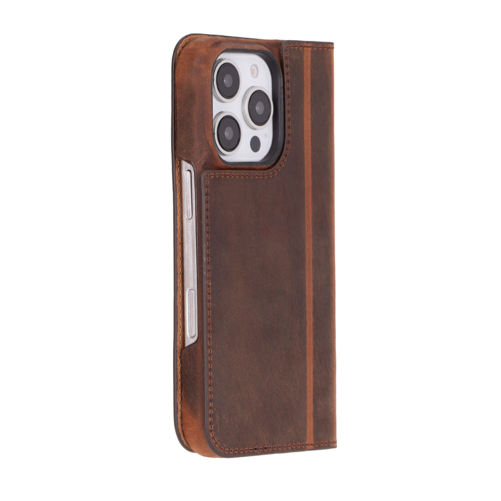 Luca iPhone 16 Pro Leather Case