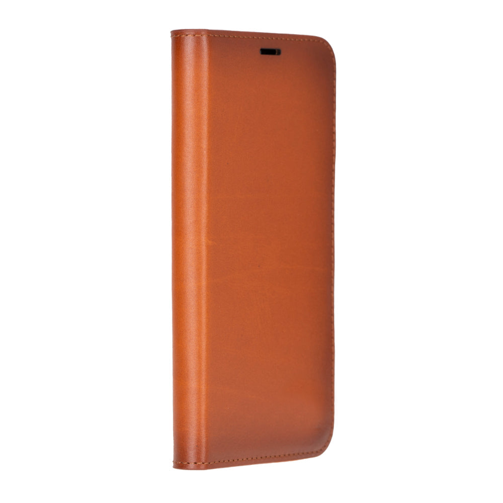 Luca iPhone 16 Pro Leather Case