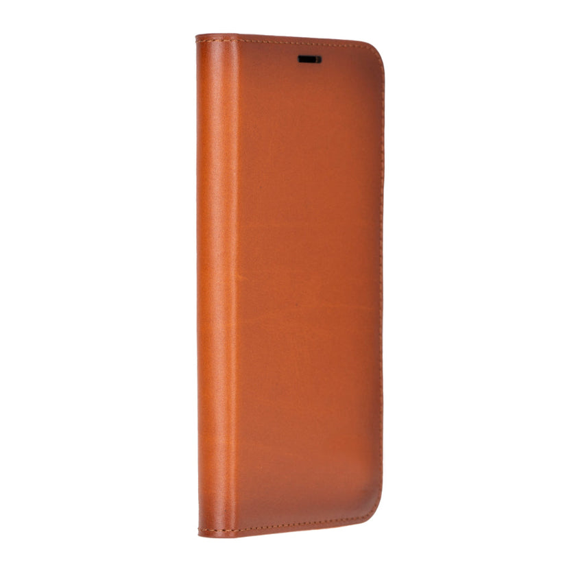 Luca iPhone 16 Pro Leather Case
