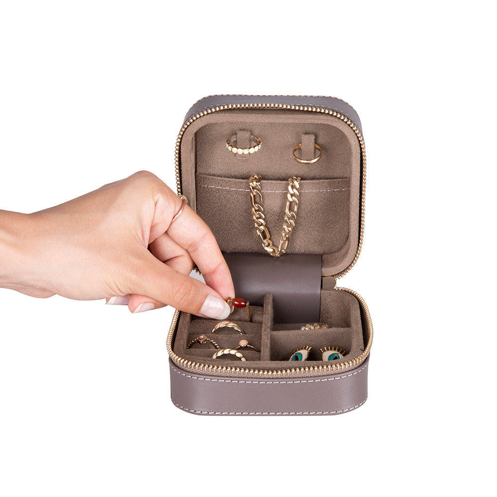 Kate Leather Jewelry Box, Medium