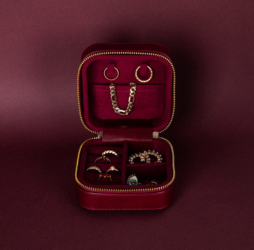 Kate Leather Jewelry Box, Medium