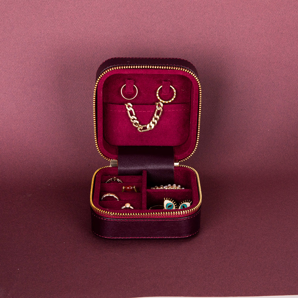 Kate Leather Jewelry Box, Medium