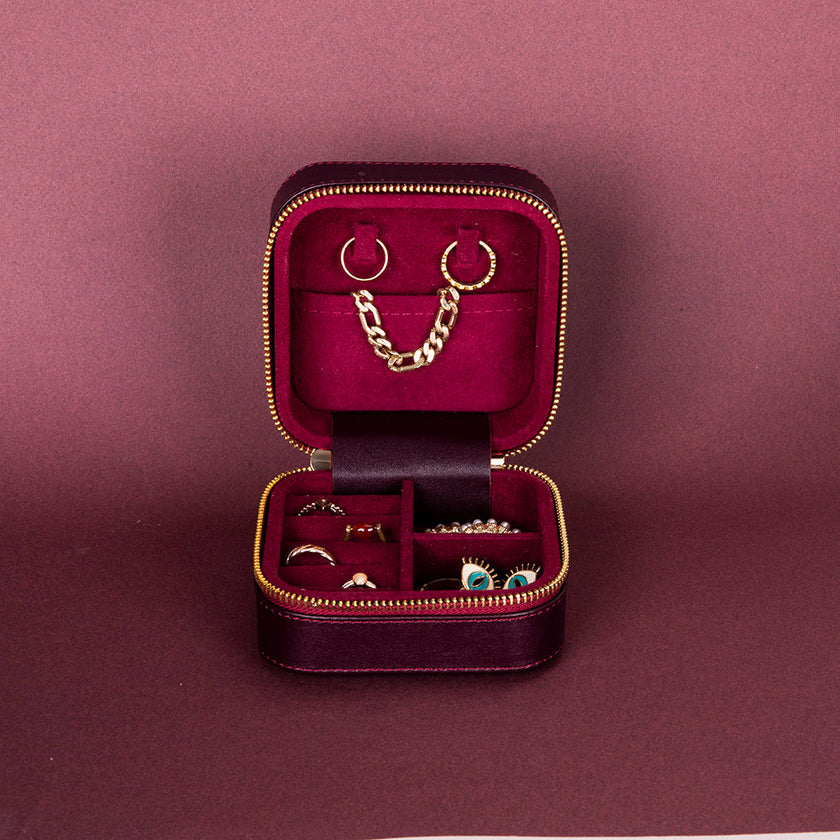 Kate Leather Jewelry Box, Medium