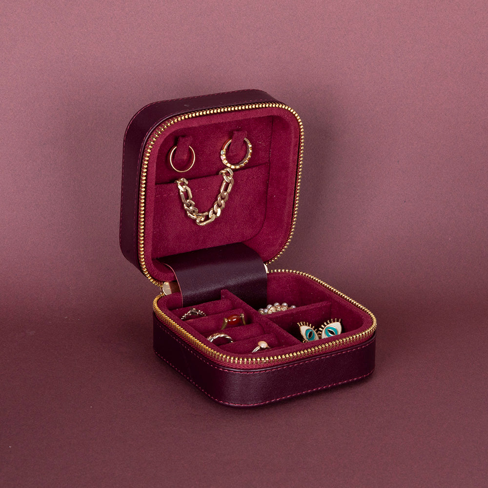 Kate Leather Jewelry Box, Medium