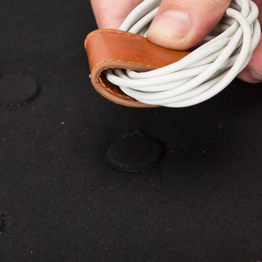 Epsilon Leather Travel Cable Organizer
