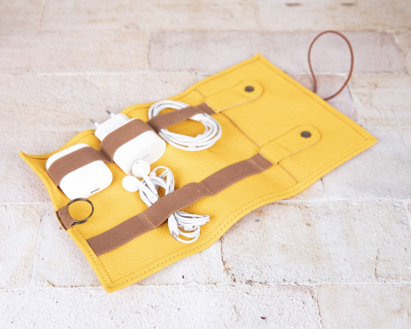 Leather Cable Organizer FL12